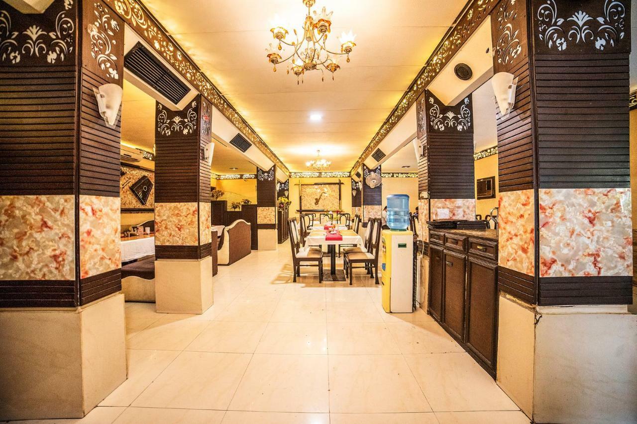Fabhotel Santoor Geeta Bhawan Square Indore Extérieur photo