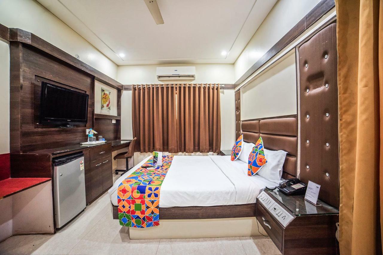 Fabhotel Santoor Geeta Bhawan Square Indore Extérieur photo